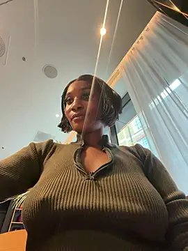 ___Nessa - Squirt hard all over body public