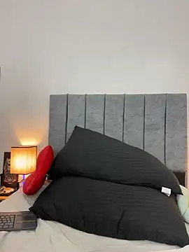 GabrielaMK - finger me