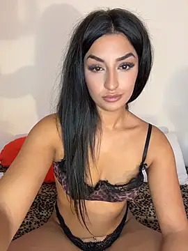 Mia_spicyy - Take your top off🍒