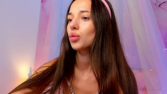 NicolYvess - 10 tk= 1 spank