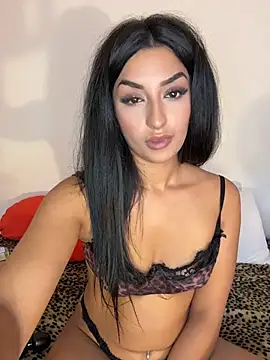 Mia_spicyy - Take your top off🍒