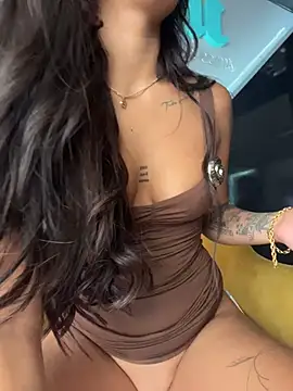 MystiqueXXX - FINGERING MY PUSSY CLOSE UP! 😈💋