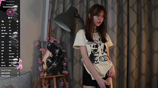 Vicki_Turner - to play with one's breasts