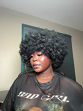 WomanNextdoor1 - Make this pussy scream 🙀 🍑💦daddy