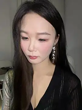 Momo-1314 - 💕支持的哥哥都发大财~~~