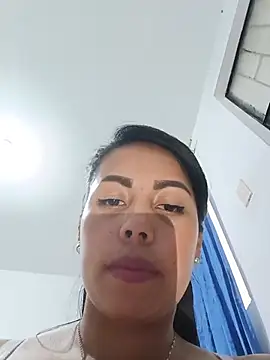 _andrea30 - STRONG TYPING CUM+SQUIRT TICKET