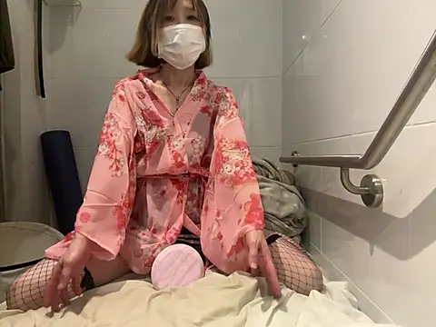 Wagyu_ - Remove yukata top