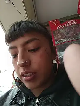 Dangerousmuse0 - Show tits with oil