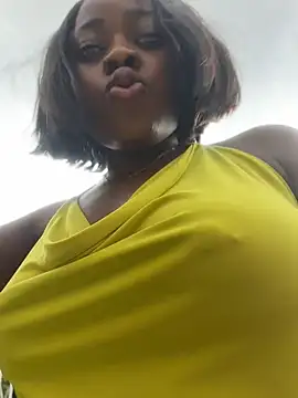 __tash - Make me moan & loud + squirt inside taxi