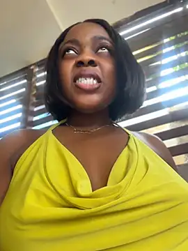 __tash - Make me moan & loud + squirt inside taxi