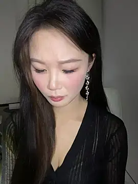 Momo-1314 - 💕支持的哥哥都发大财~~~