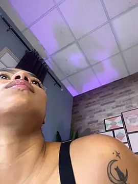 NaylaViceXXX - FINGERING PUSSY 👌😵‍💫