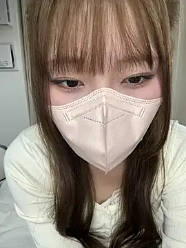Rin_15 - 全身見せて四つん這い👀🍑