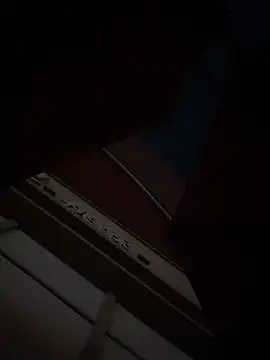 Yiran66218 - 全裸1分钟