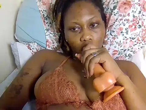 Missprettydoll - who want to be my king