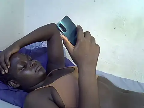 African_qeen1