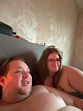 CurvyPaar2 - Show Pussy & 1Video