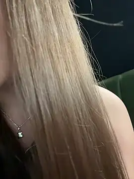 KristiRich - Show pussy+spank ass🍑