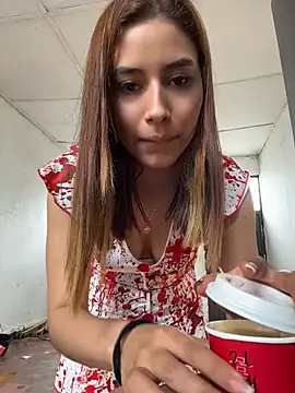 Alessia_Blazee30
