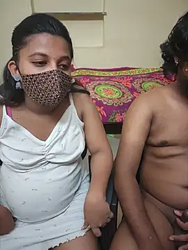 Reenakarthick - FULL NUDE + BATH SHOW
