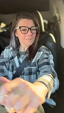 LadyLena1 - Flannel only for 15 minutes