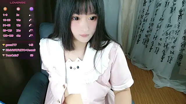 Sallybing - 展示阴蒂
