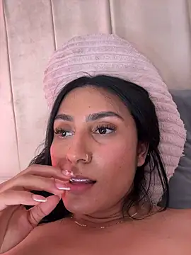 Lia_sofiia - DILDO FUCKS MY ASS AND DOMI MY CLIT X2M