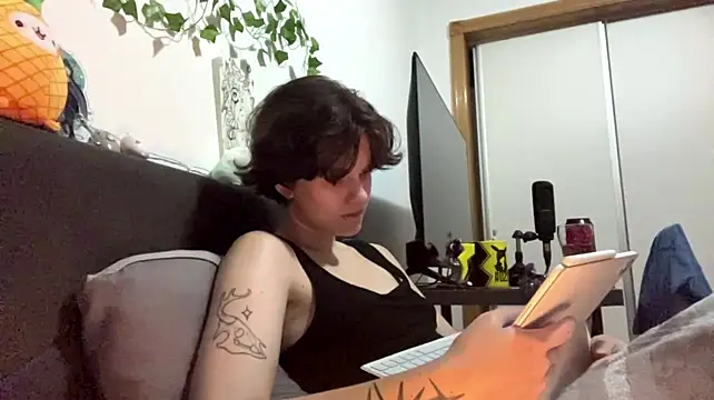 HeyFriren - sent u my hot Video ANAL and we go pvt