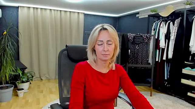 Julia_Cherry_
