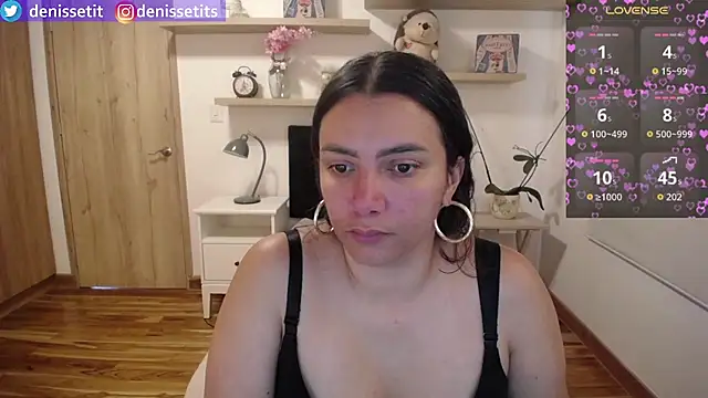 DenisseTits - topless