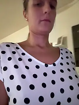 Jennifer11772 - Squirt+vid for you