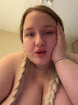 Lina_Hottie - FISTING PUSSY + SQUIRT