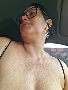 Keilymadam - An Uber passenger rates my tits