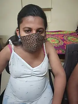 Reenakarthick - FULL NUDE + BATH SHOW