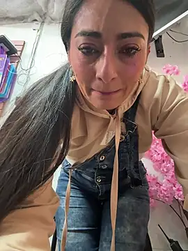 IsabellaMariet - spitting on shiny tits
