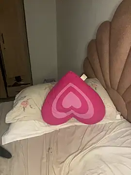 Nissrinee - اجلخ كسي cumming 🥵🥵🥵
