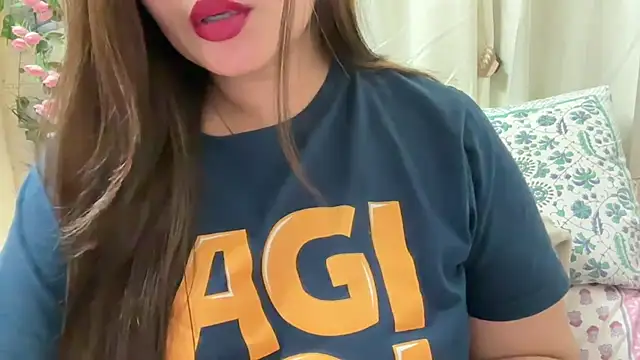 Dikshaindin - show boobs