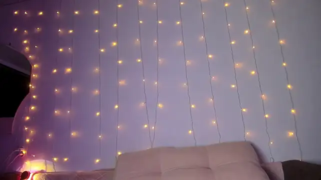 May_Flower - PLUG THAT ASS