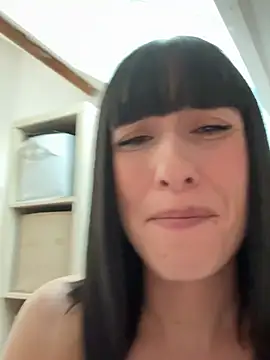 Lola_tentatiion