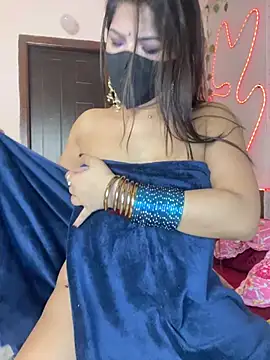 Berry_blossom - Nude dance 💃🏻 3 mint toy control ⚡️