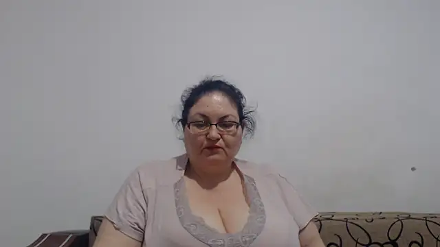 Nykyxo - fuck my pussy verry hard wyth my bid toy