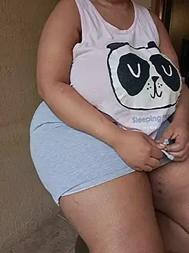 Thicktash - make me squrit