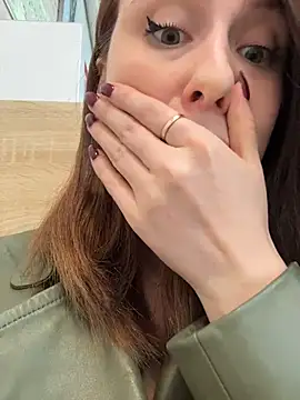Dina_Tease