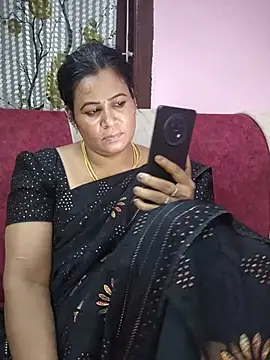Tamilaruvi