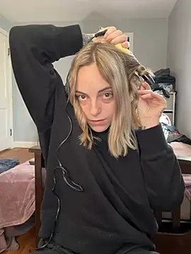 Jaseyrae - Tip 150tks for newest bf vid w/ bf!