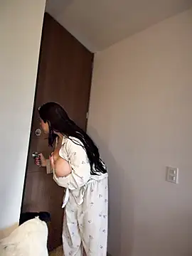 Wkatte - 24tk ticket💦NEIGHBOR SUCKS MILKYBOOBS