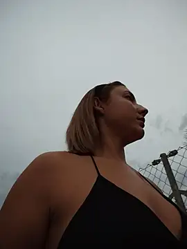 KarlaLuar_ - Show tits + control Lush 5 min