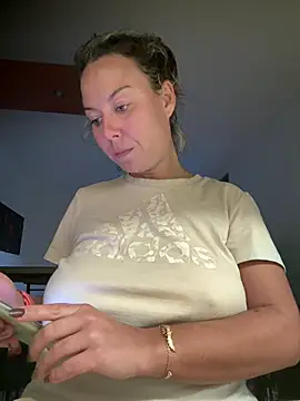 Lovesexlibertine - Viens dans la douche avec moi