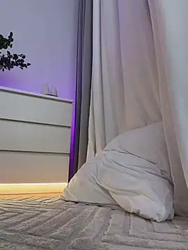 BellaGiaxx - dildo play + 5 min control last tip