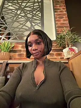 ___Nessa - Wet&squirt hard here in public